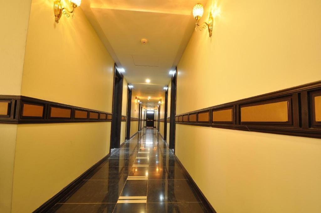 Hotel Heaven Янгон Экстерьер фото