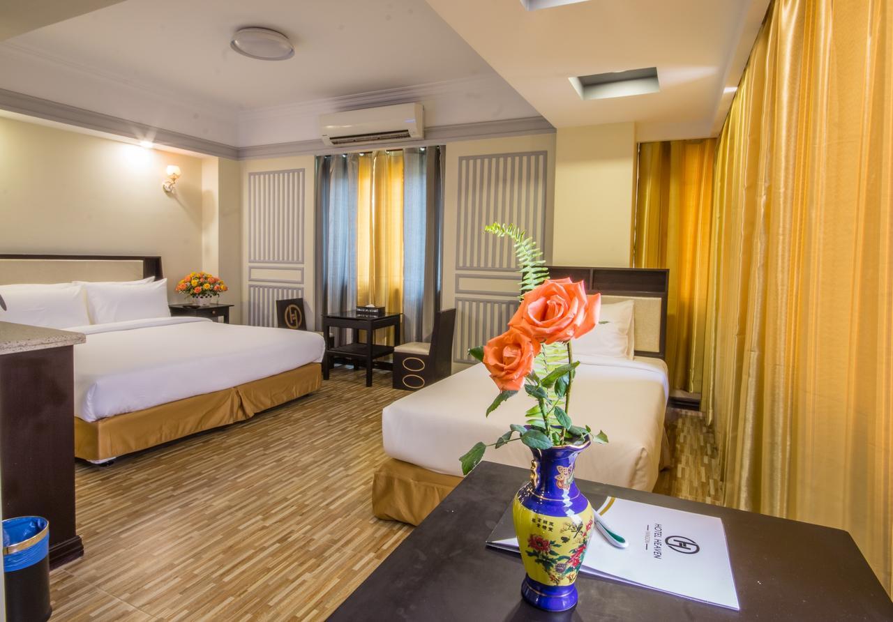 Hotel Heaven Янгон Экстерьер фото
